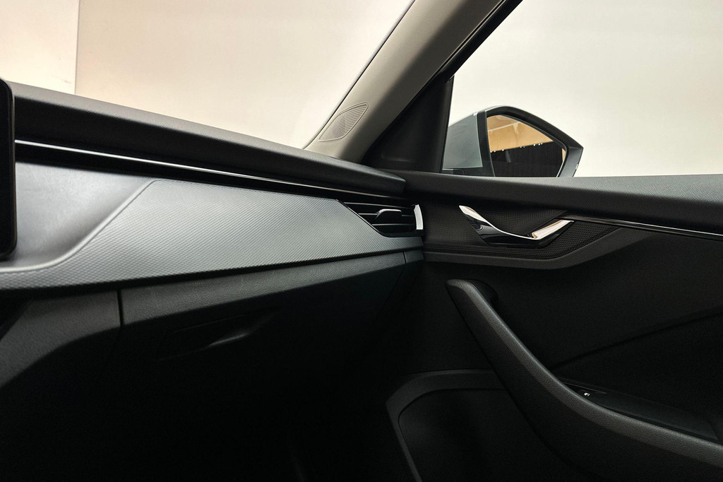 ŠKODA Kamiq (N856SN) met abonnement