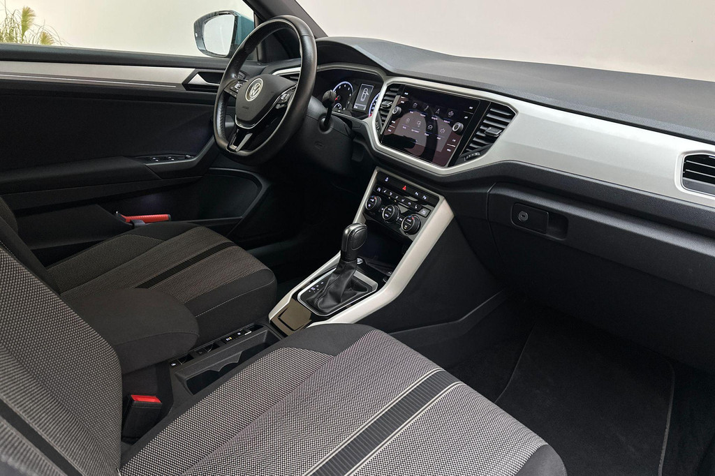 Volkswagen T-Roc Cabrio (J307XB) met abonnement