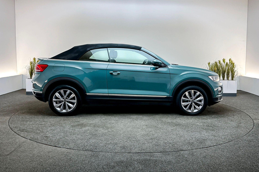 Volkswagen T-Roc Cabrio (J307XB) met abonnement
