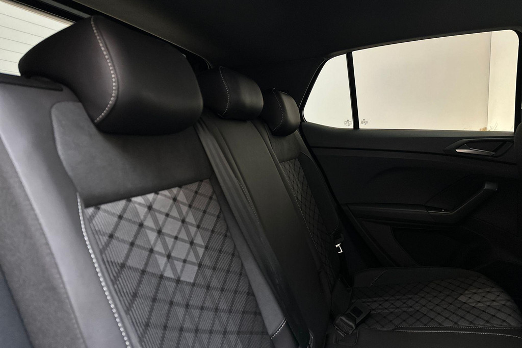 Volkswagen T-Cross (KFD39J) met abonnement