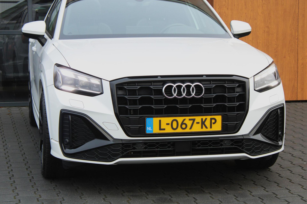 Audi Q2 (L067KP) met abonnement