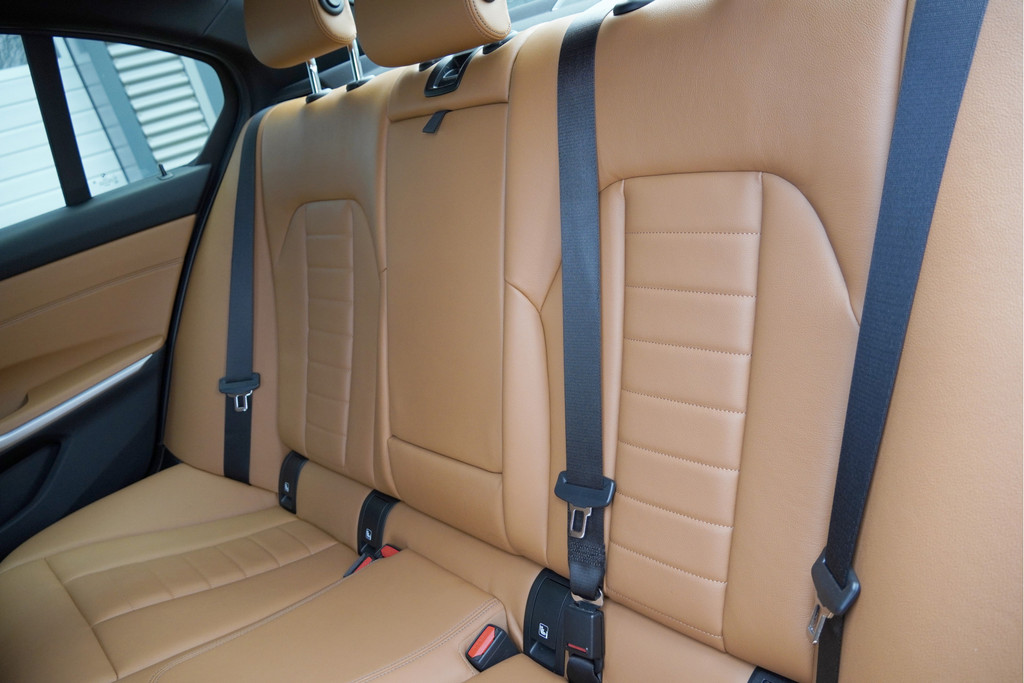 BMW 3 Serie (H655KB) met abonnement