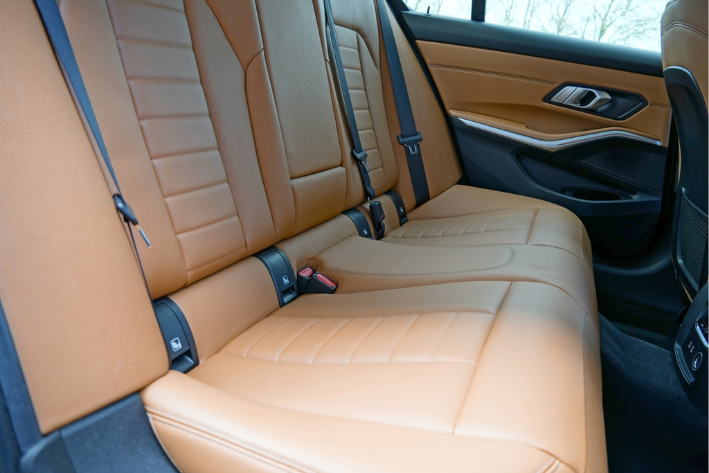 BMW 3 Serie (H655KB) met abonnement