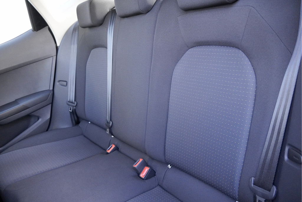 Seat Arona (S219JL) met abonnement