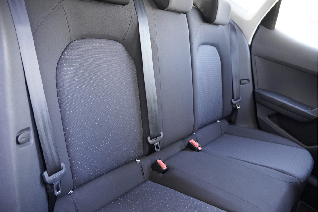 Seat Arona (S219JL) met abonnement