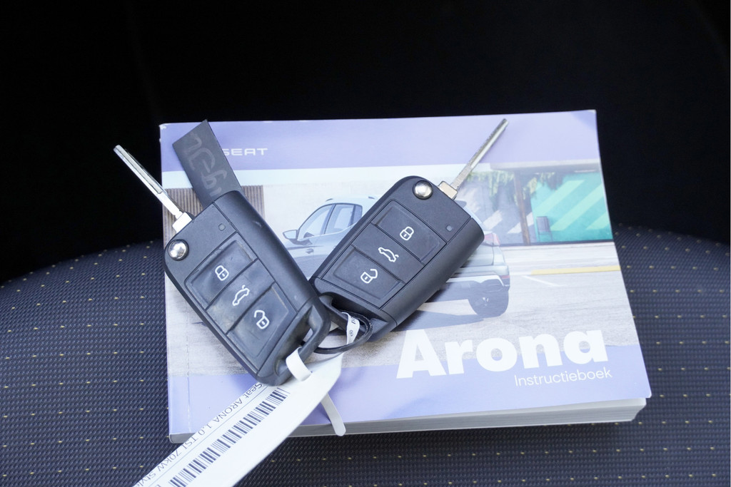 Seat Arona (S219JL) met abonnement