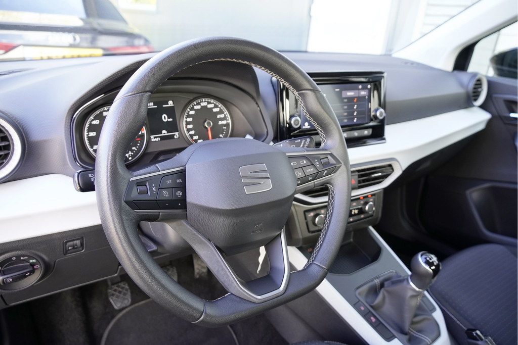 Seat Arona (S219JL) met abonnement