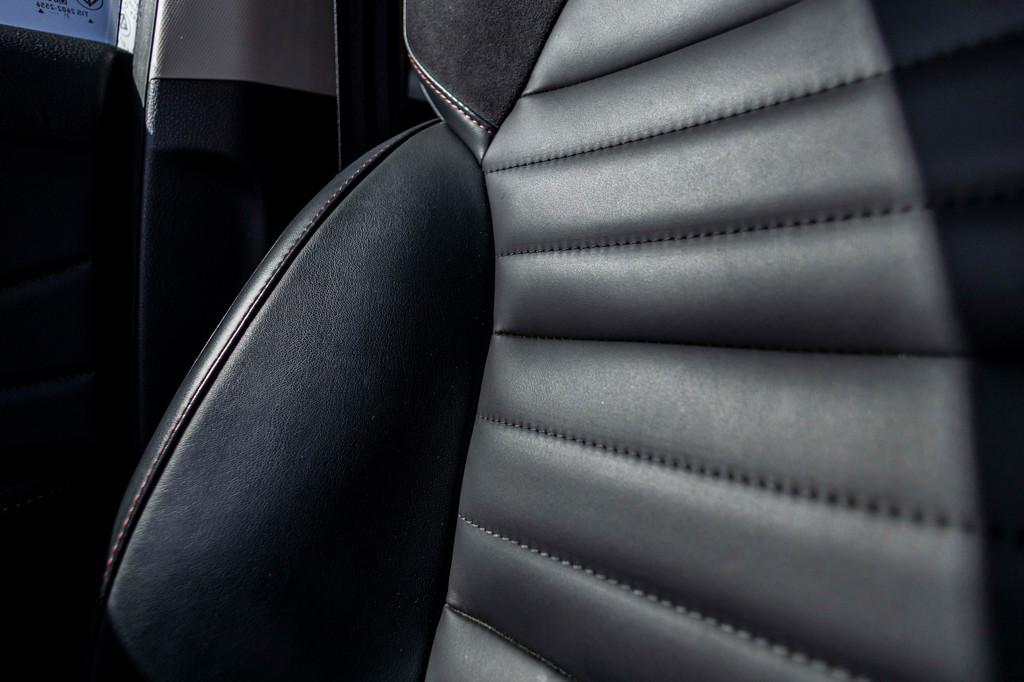 MG EHS (KBT52P) met abonnement