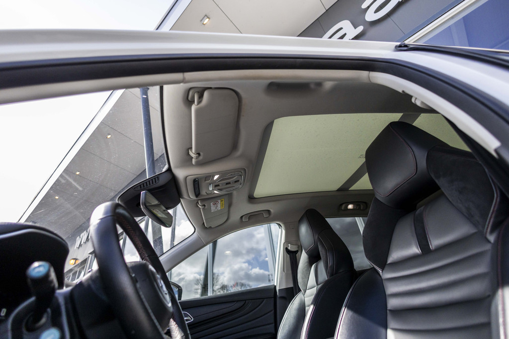 MG EHS (KBT52P) met abonnement