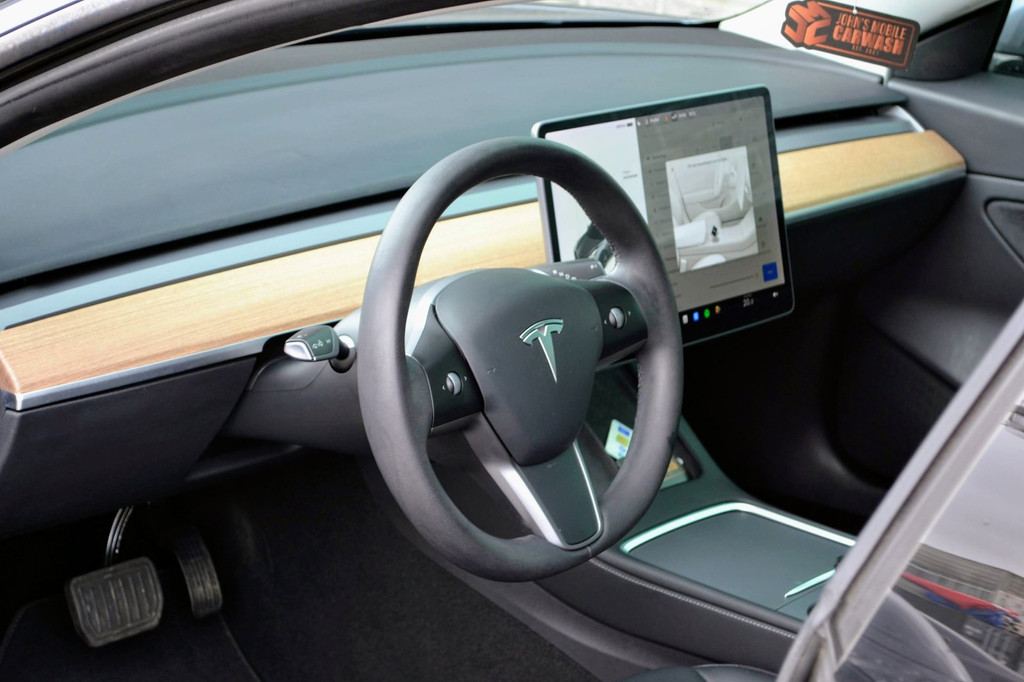 Tesla Model 3 AWD (K959KN) met abonnement