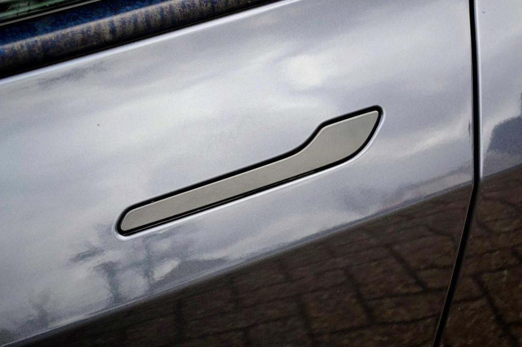 Tesla Model 3 AWD (K959KN) met abonnement