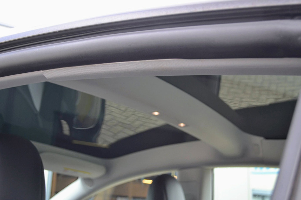 Tesla Model 3 AWD (K959KN) met abonnement