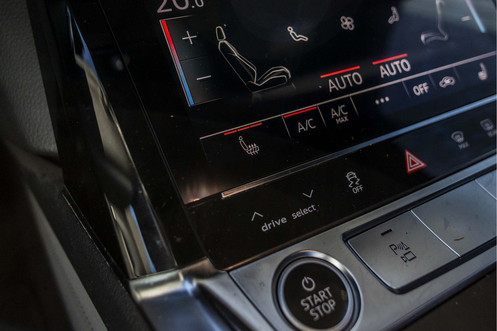 Audi e-tron (P815GD) met abonnement