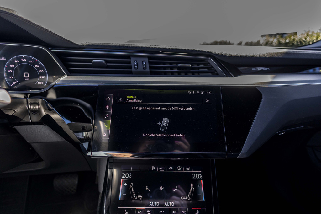 Audi e-tron (P815GD) met abonnement