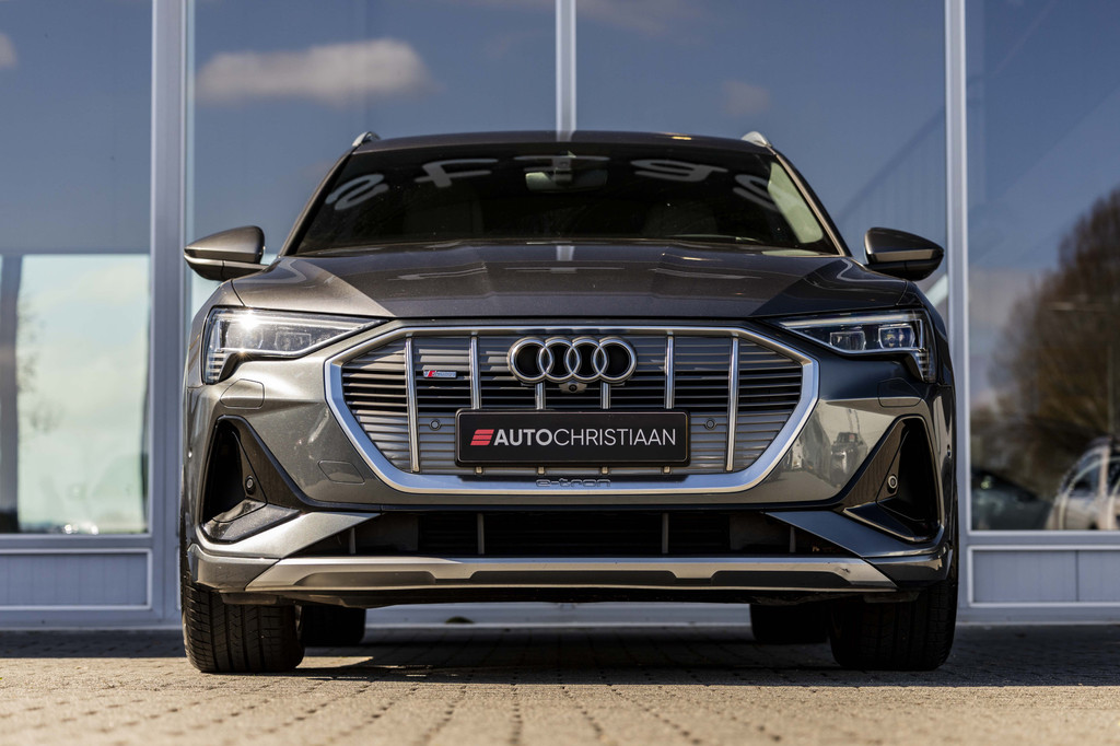 Audi e-tron (P815GD) met abonnement