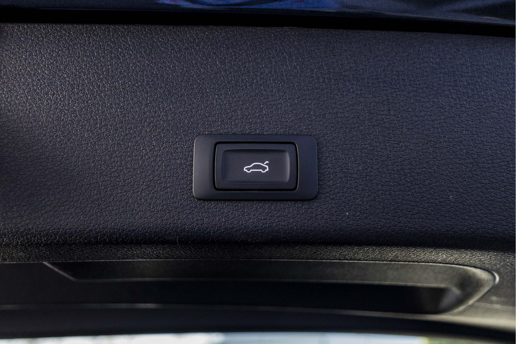 Audi e-tron (P815GD) met abonnement