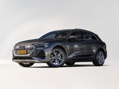 Audi e-tron (P815GD) met auto abonnement