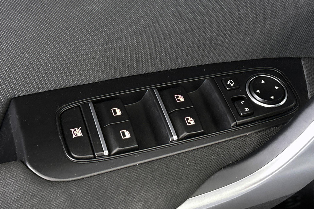 Kia Ceed (T822SF) met abonnement