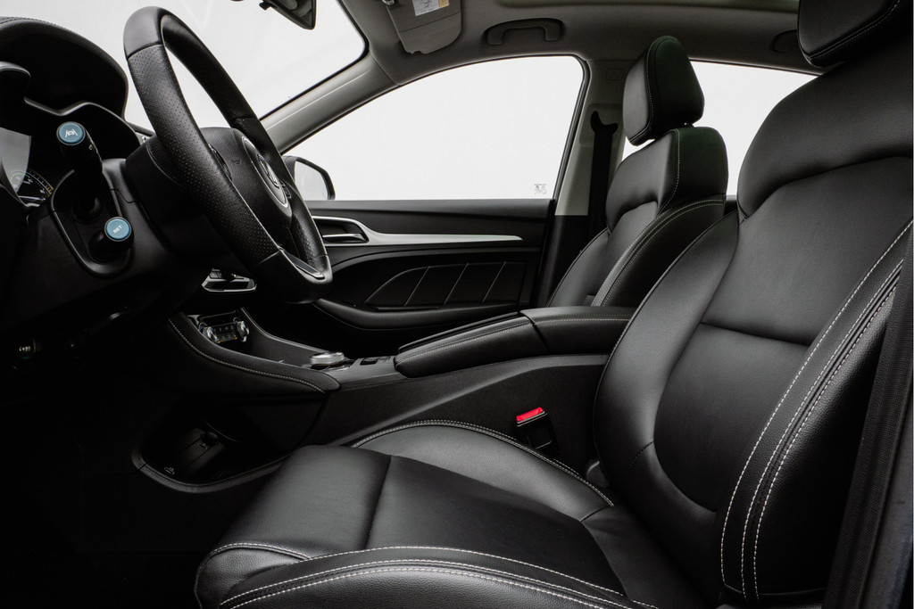 MG ZS-EV (L759GG) met abonnement