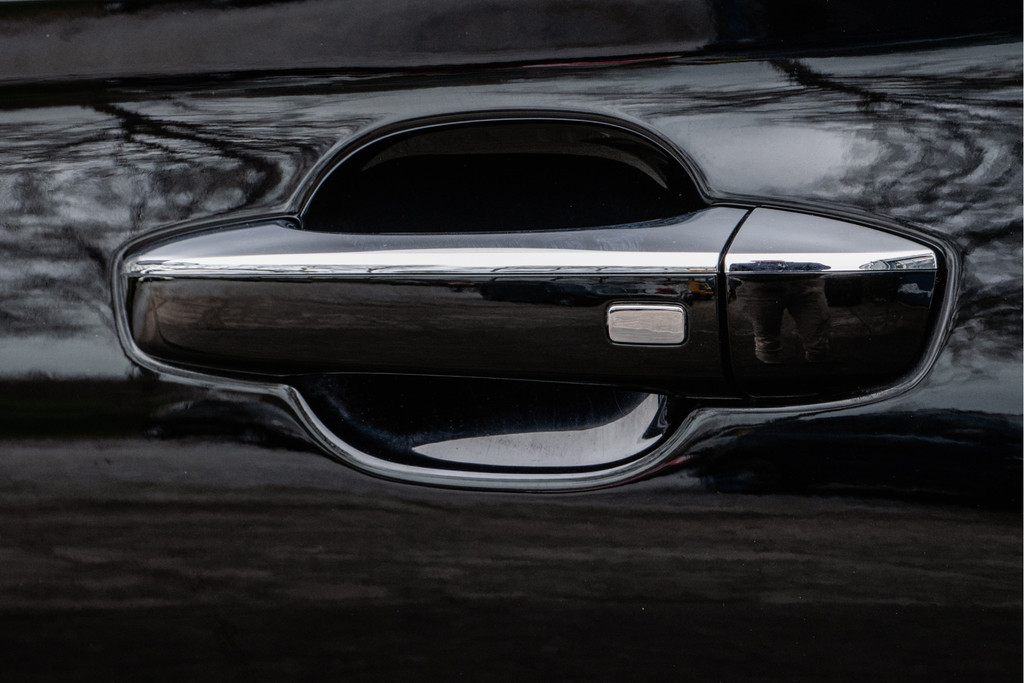 MG ZS-EV (L759GG) met abonnement