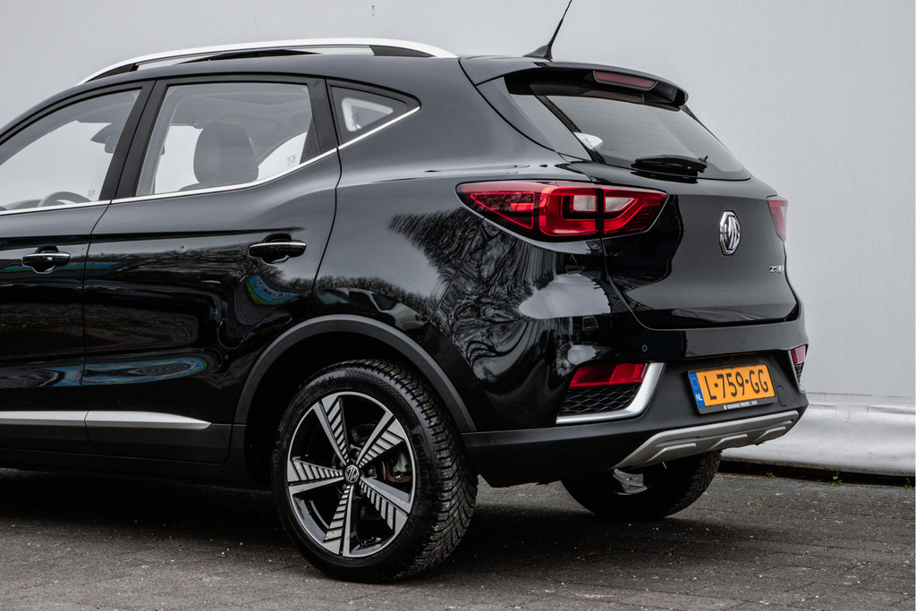 MG ZS-EV (L759GG) met abonnement