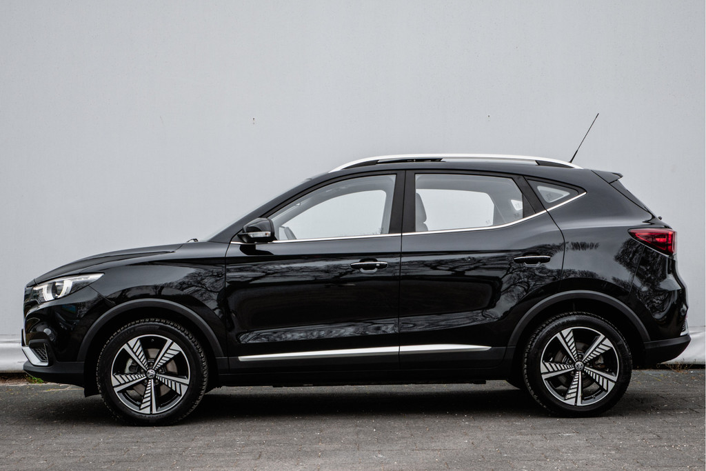 MG ZS-EV (L759GG) met abonnement
