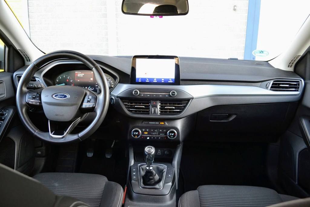 Ford FOCUS Wagon (P695ZJ) met abonnement