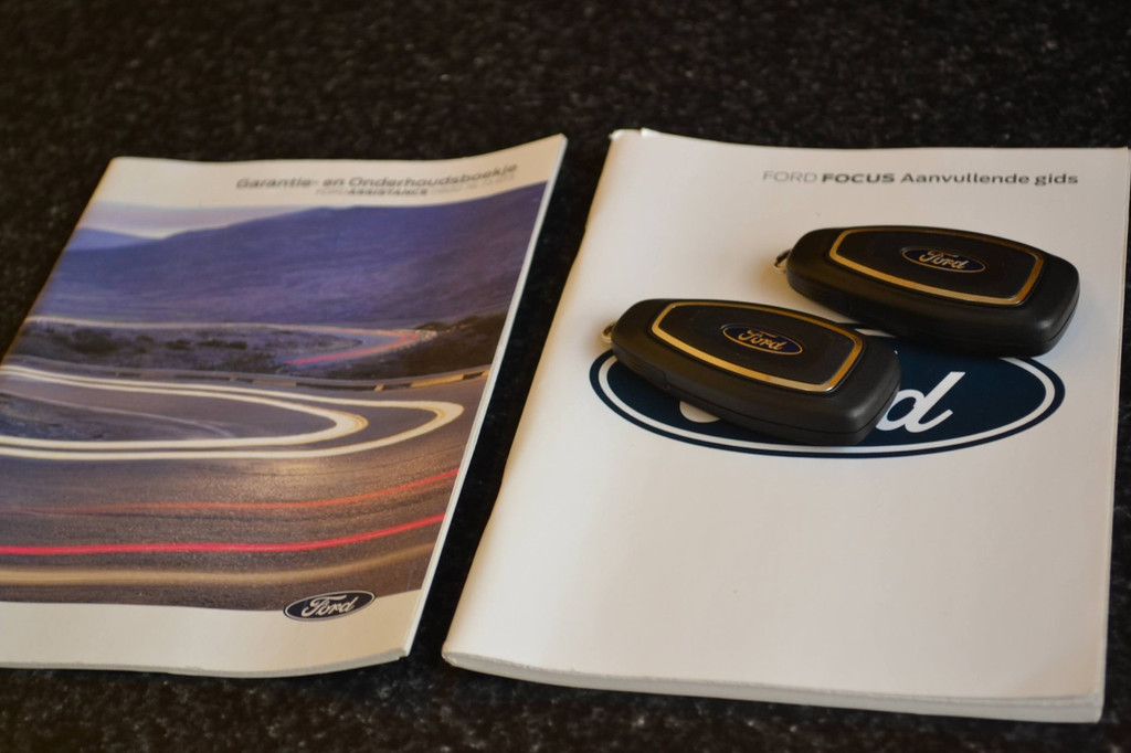 Ford FOCUS Wagon (P695ZJ) met abonnement