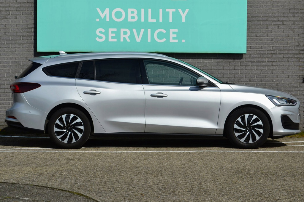 Ford FOCUS Wagon (P695ZJ) met abonnement