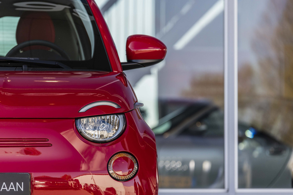 Fiat 500 (X903JB) met abonnement