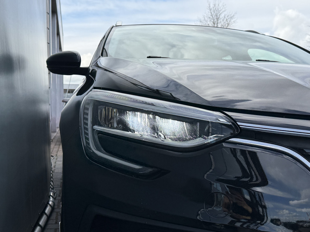 Renault MEGANE Estate (R592FF) met abonnement