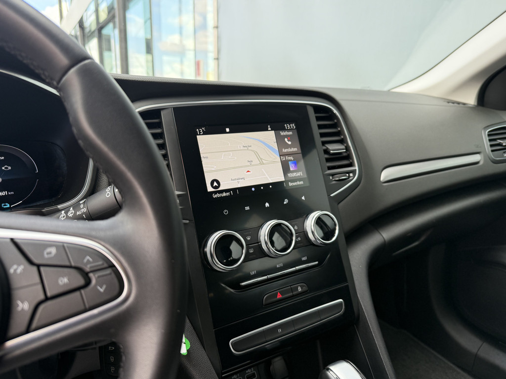 Renault MEGANE Estate (R592FF) met abonnement