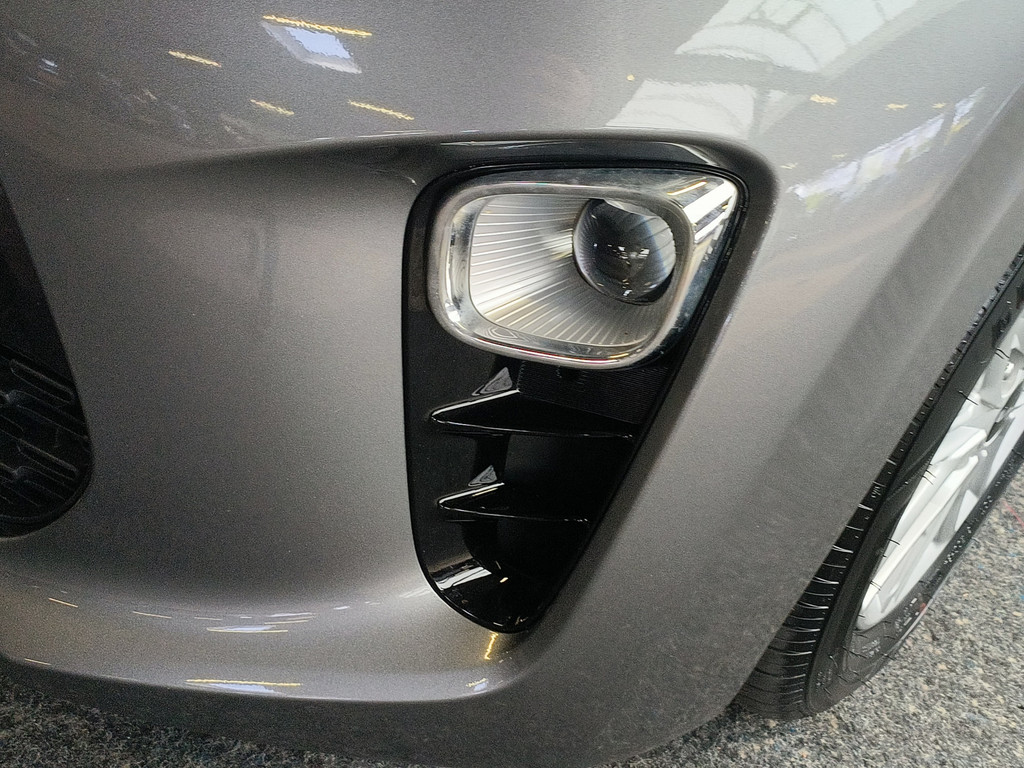 Kia Picanto (KFK77R) met abonnement