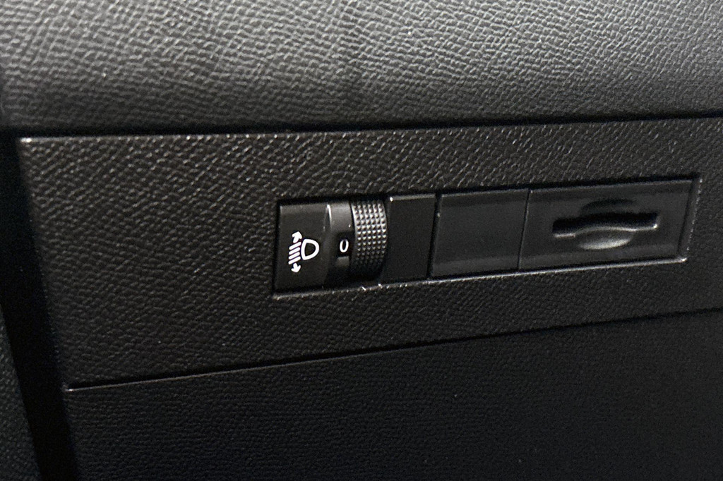 Opel Astra (S751FL) met abonnement