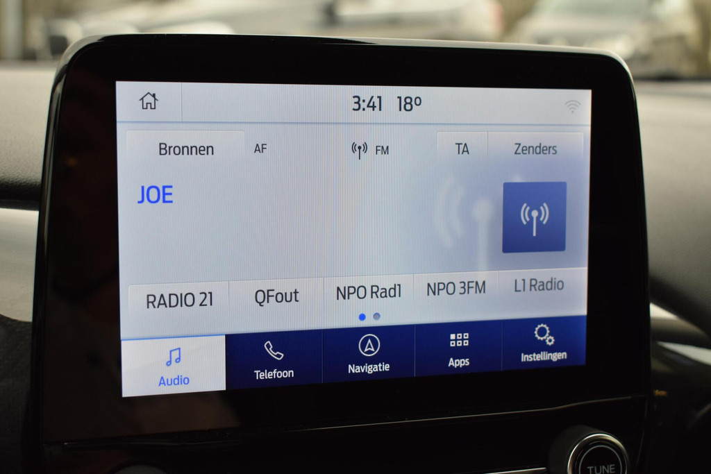 Ford Puma (R831LG) met abonnement