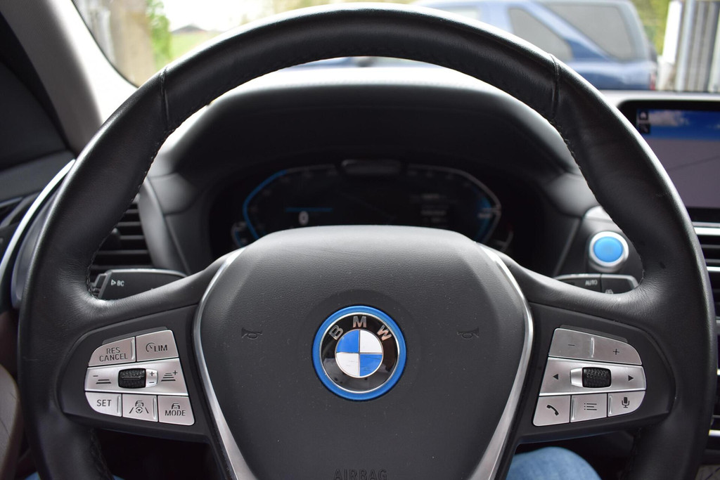 BMW iX3 (K526XH) met abonnement