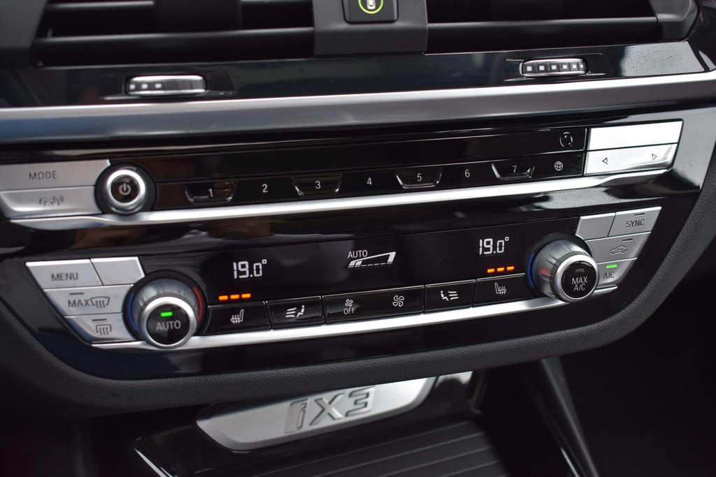 BMW iX3 (K526XH) met abonnement