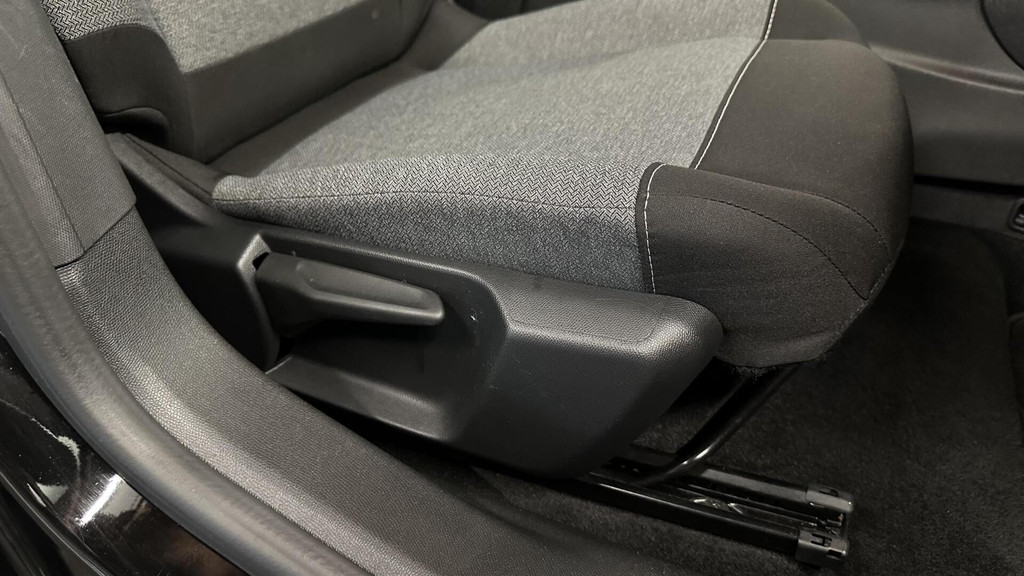 Citroën Ë-C4 (T159PX) met abonnement