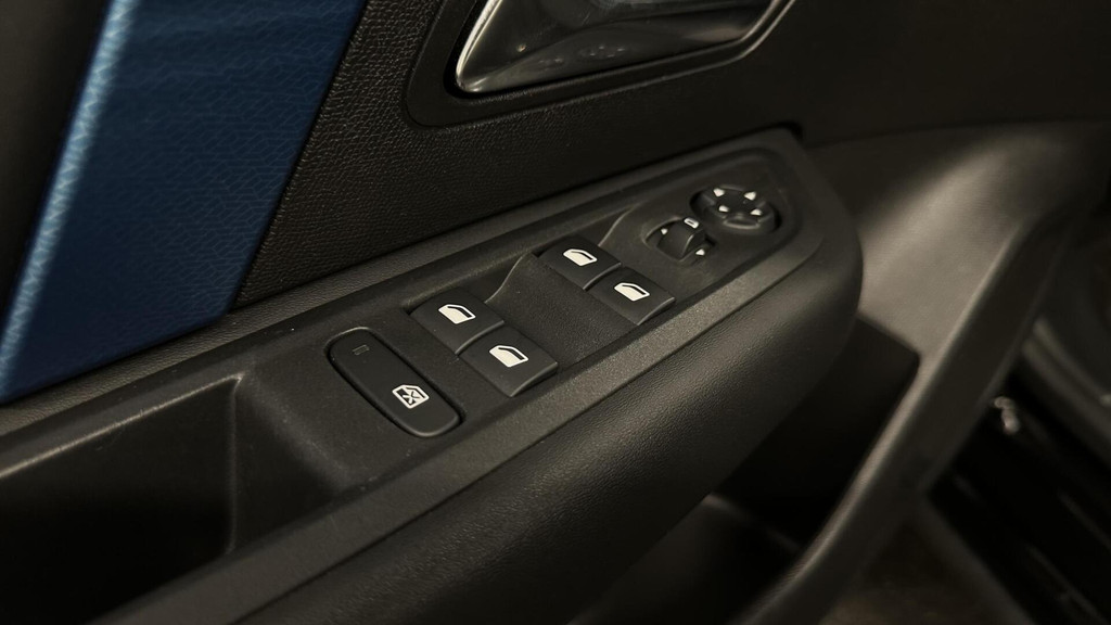 Citroën Ë-C4 (T159PX) met abonnement