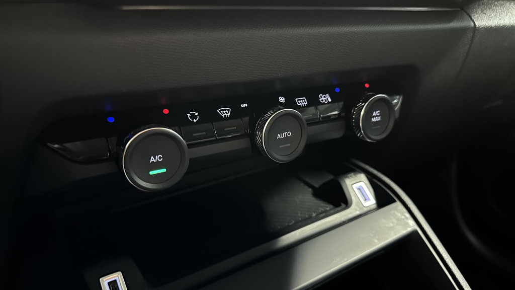 Citroën Ë-C4 (T159PX) met abonnement