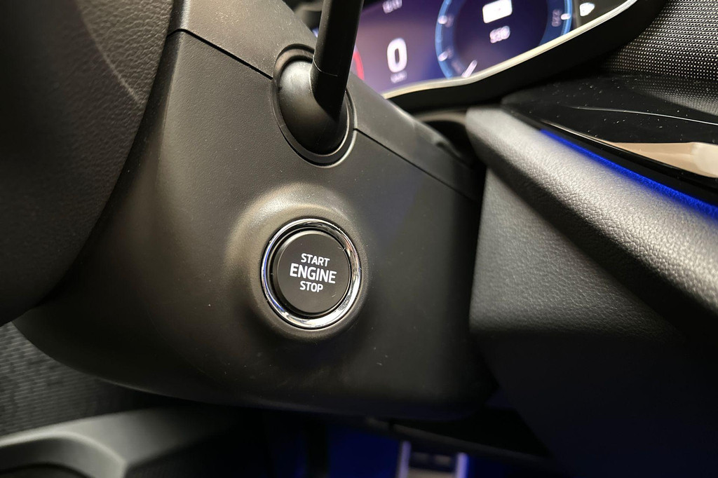 ŠKODA Octavia (L004BG) met abonnement