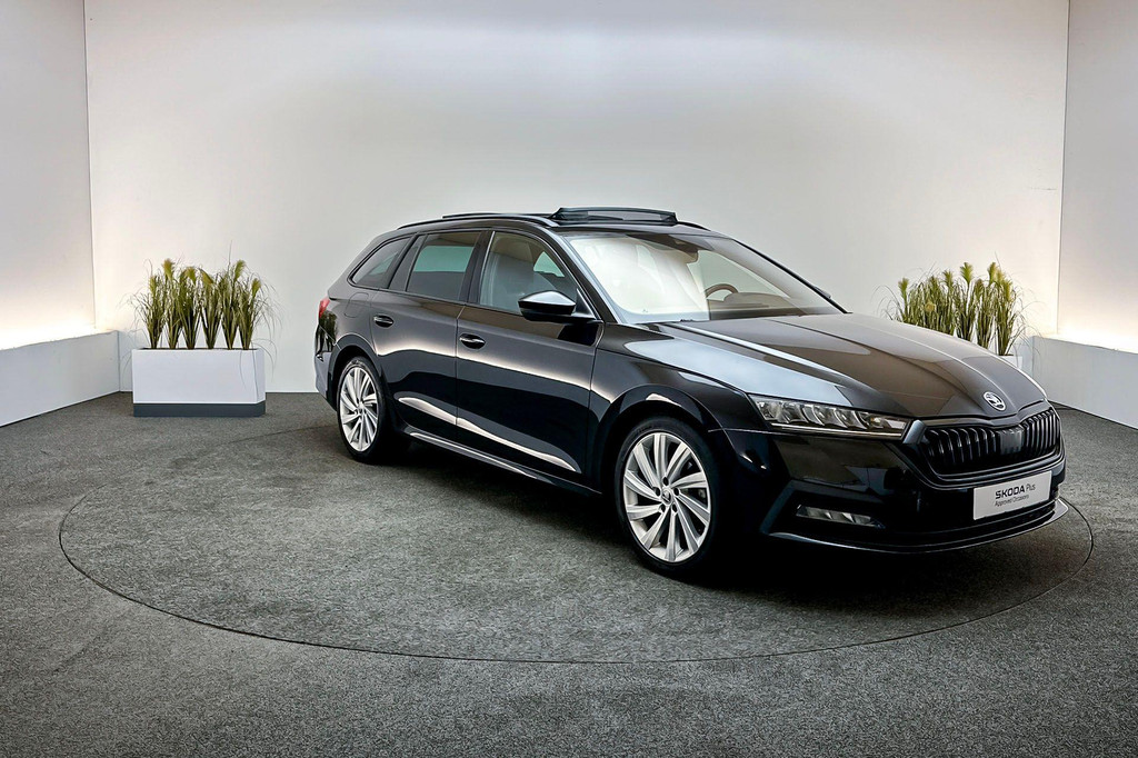 ŠKODA Octavia (L004BG) met abonnement