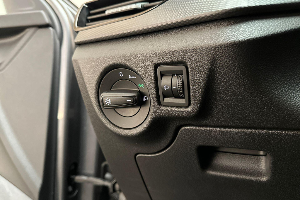 ŠKODA Kamiq (N055VF) met abonnement