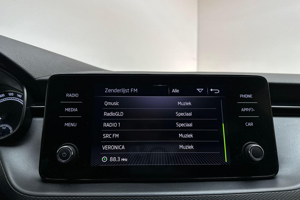 ŠKODA Kamiq (N055VF) met abonnement