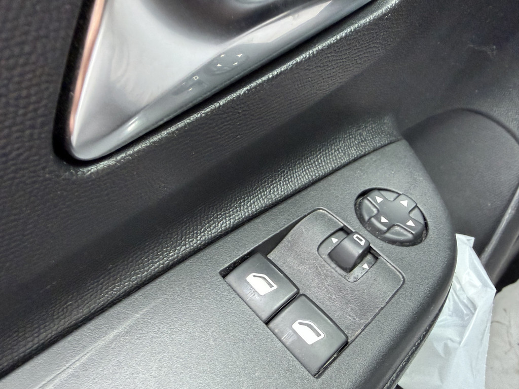 Opel Corsa (S029FR) met abonnement