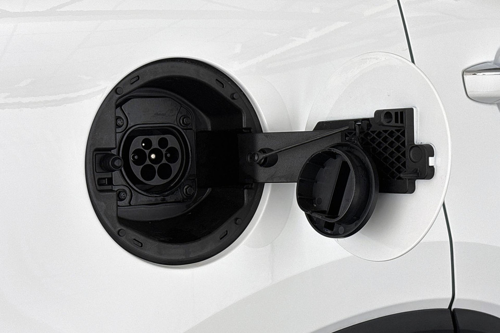 MG EHS (KFF69X) met abonnement