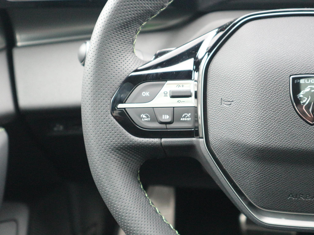 Peugeot 408 (JSN38F) met abonnement