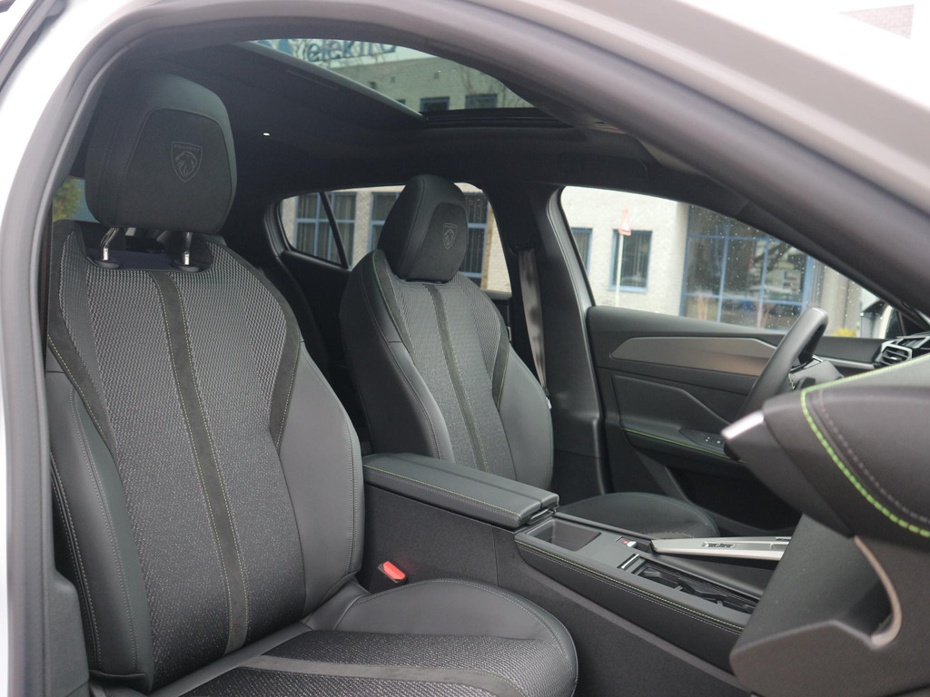 Peugeot 408 (JSN38F) met abonnement