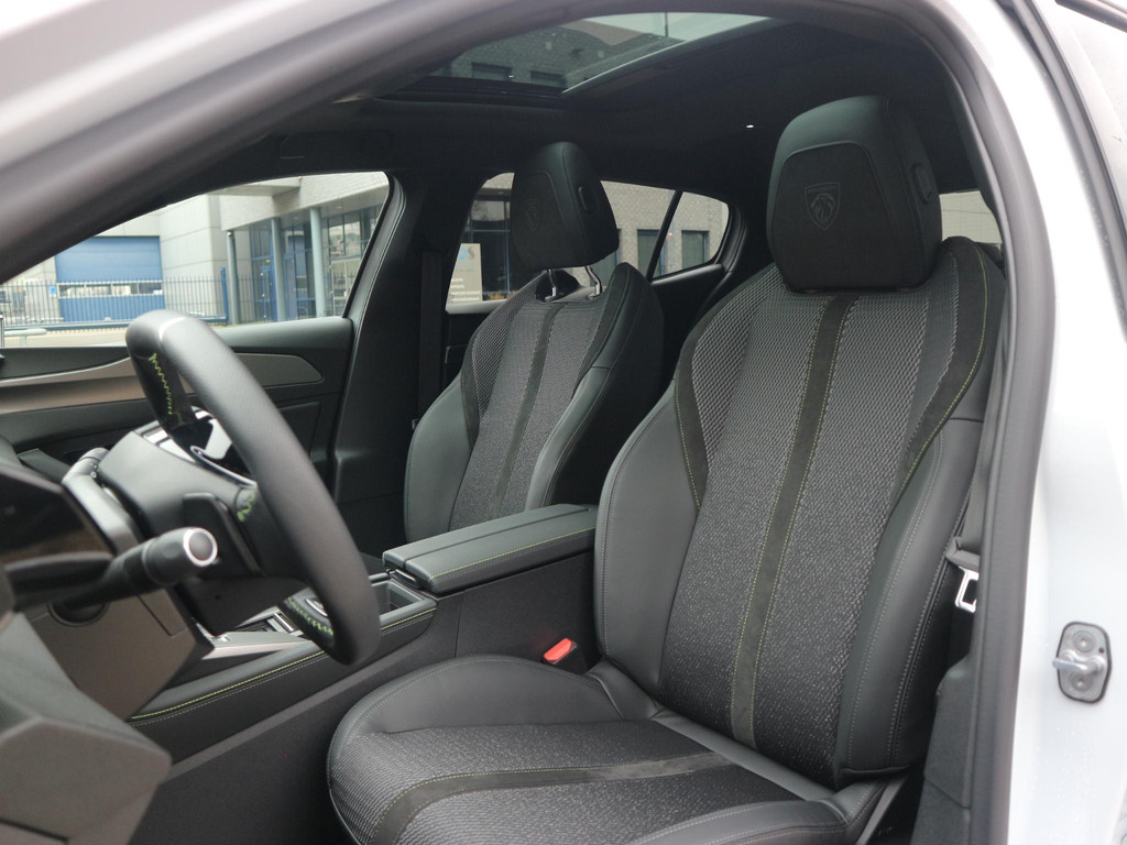 Peugeot 408 (JSN38F) met abonnement