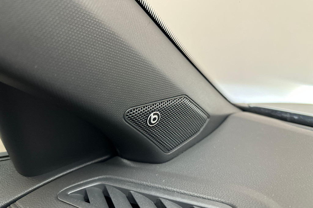 Volkswagen T-Roc (KFJ53G) met abonnement